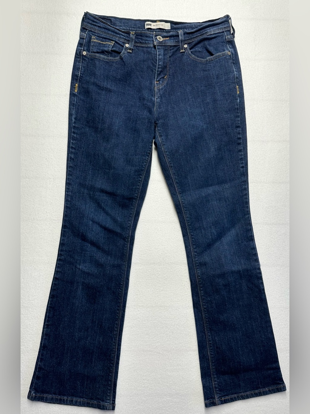 Levi’s 515 Women’s Size 8 Jeans  • Boot Cut • Dark Wash Stretch Denim